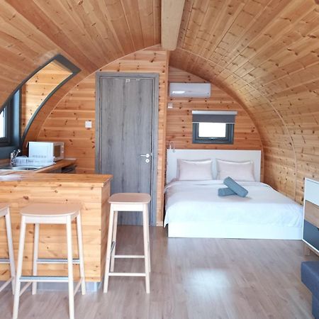 Glamping Pod Hotell Prodromi Eksteriør bilde